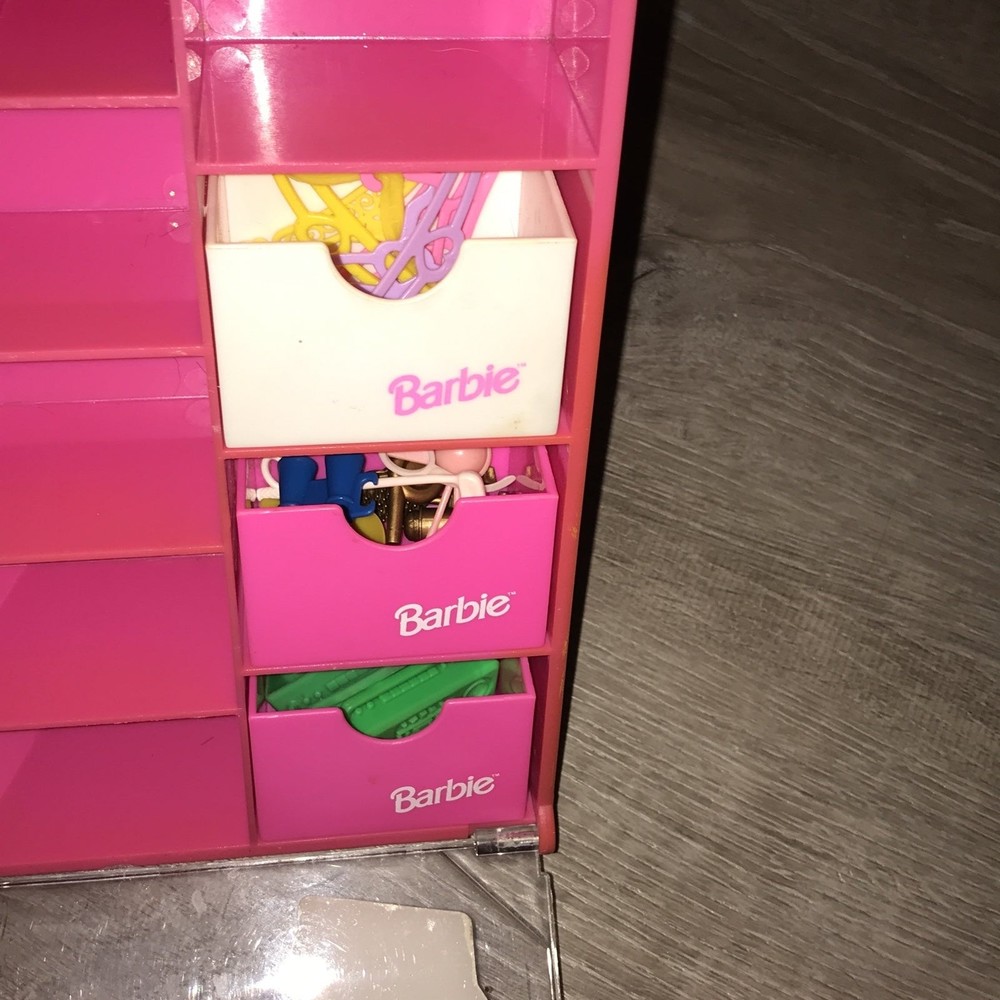 Vintage Barbie accessory carrying case - Picture 5 of 7